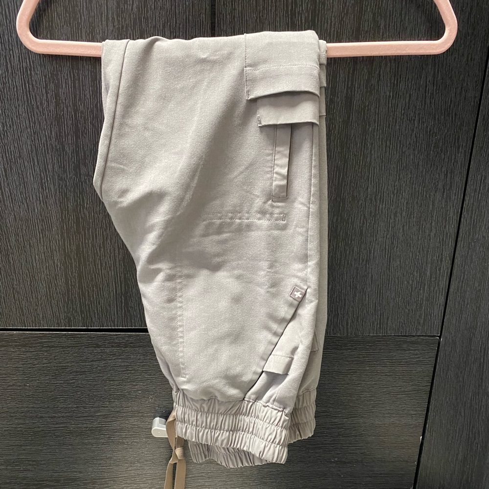 Figs: 🌫️ dark space gray high waist joggers PXXS